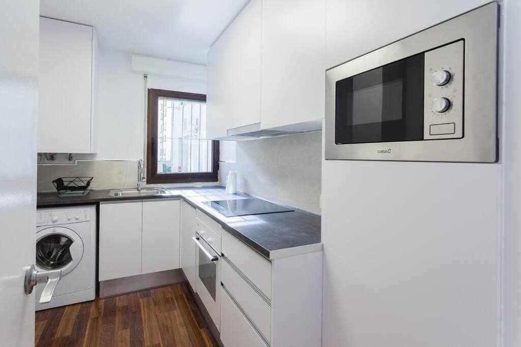 Apartamento Para 4 Con Terraza En El Centro Girona Zewnętrze zdjęcie