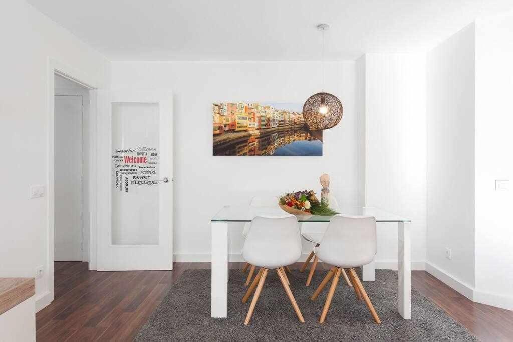 Apartamento Para 4 Con Terraza En El Centro Girona Zewnętrze zdjęcie