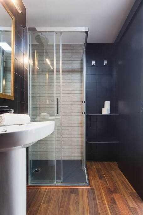 Apartamento Para 4 Con Terraza En El Centro Girona Zewnętrze zdjęcie