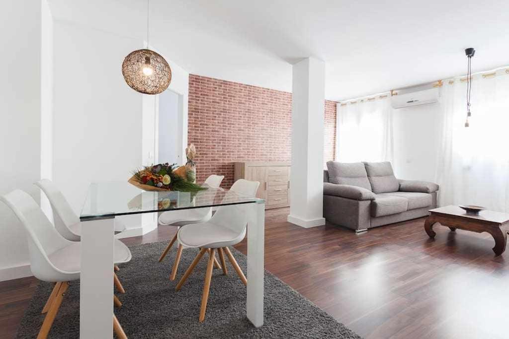 Apartamento Para 4 Con Terraza En El Centro Girona Zewnętrze zdjęcie