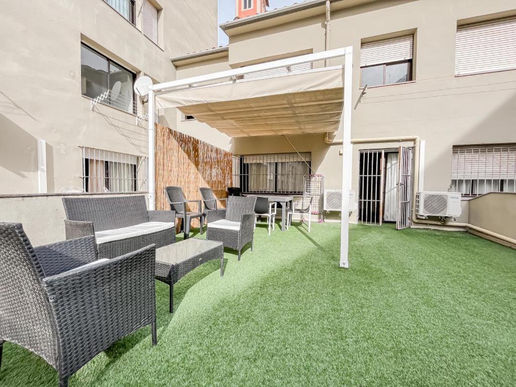 Apartamento Para 4 Con Terraza En El Centro Girona Zewnętrze zdjęcie