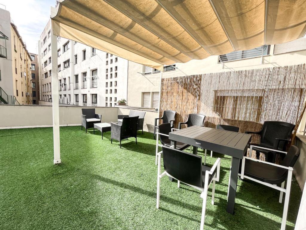 Apartamento Para 4 Con Terraza En El Centro Girona Zewnętrze zdjęcie